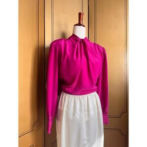 Vintage fuchsia blouse with twisted collar, size 6